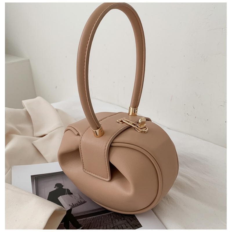 Luxury Bags Sales - ﻿ Круглая женская сумка-бочонок от дизайнерского