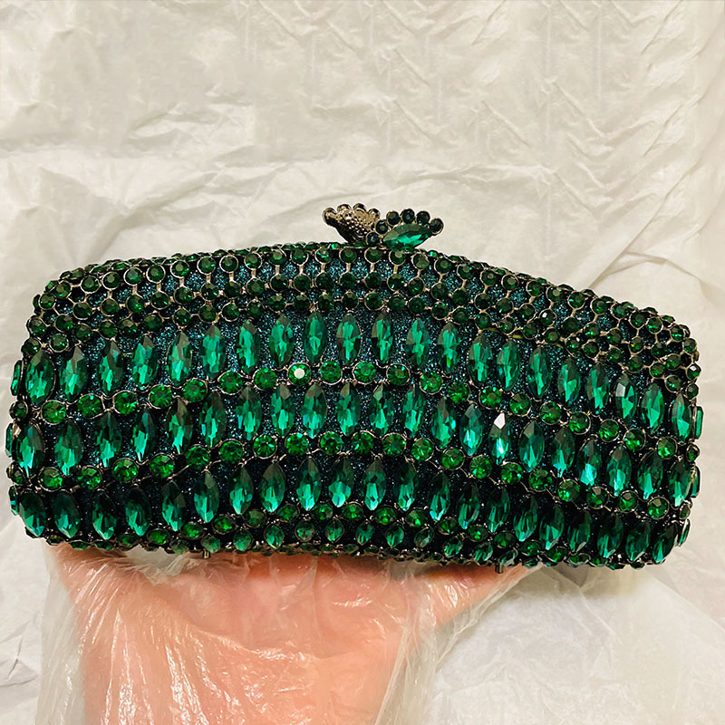 Роскошные зеленые вечерние кла – обзор и цена Luxury Bags Green