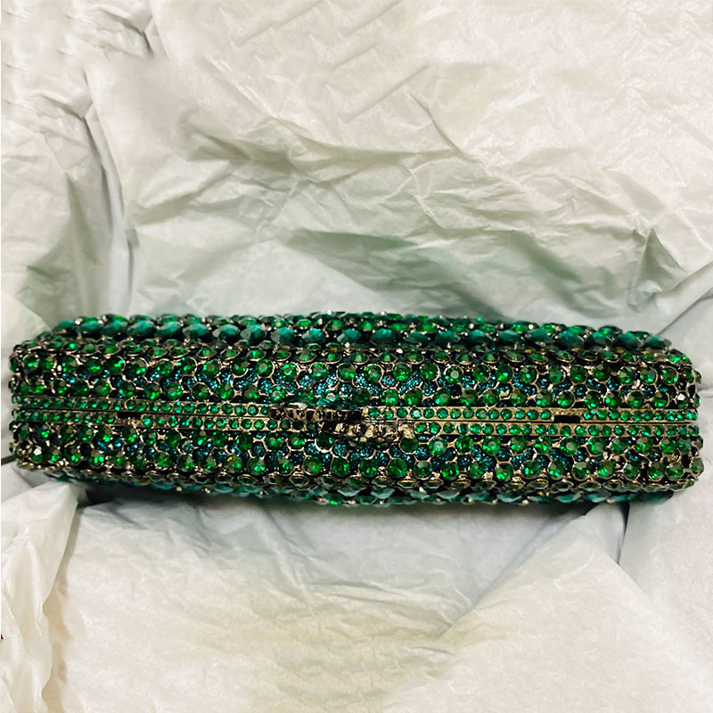 Роскошные зеленые вечерние кла – обзор и цена Luxury Bags Green