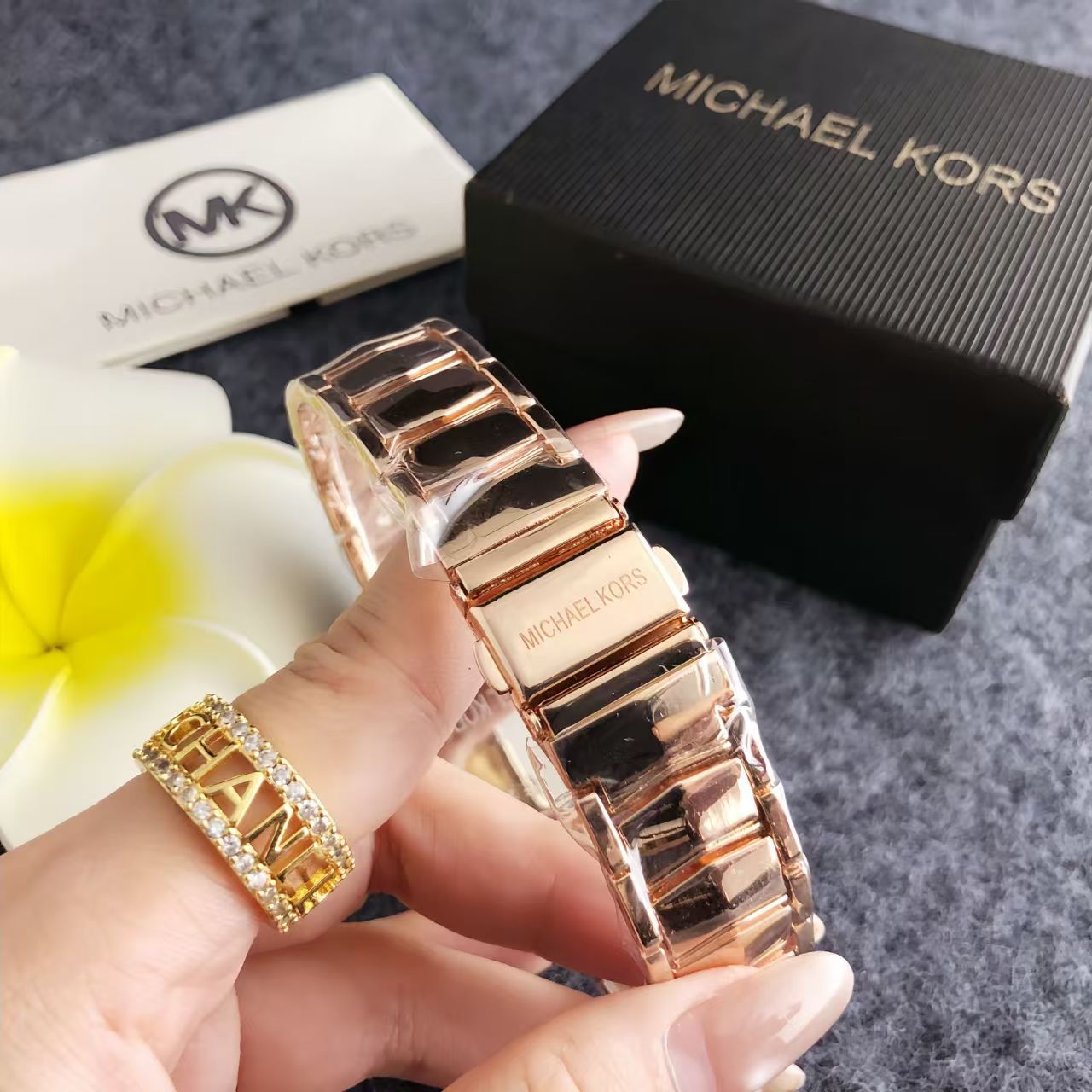 Новый модный и элегантный женс – обзор и цена Luxury Bags Michael Kors