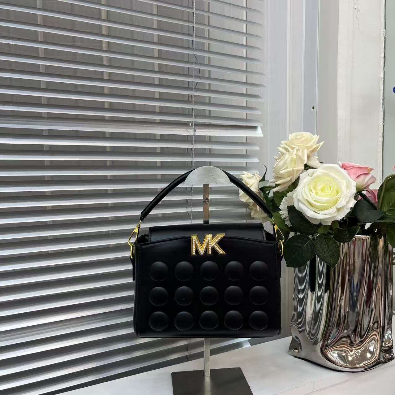 Женская роскошная легкая сумка – обзор и цена Luxury Bags Michael Kors