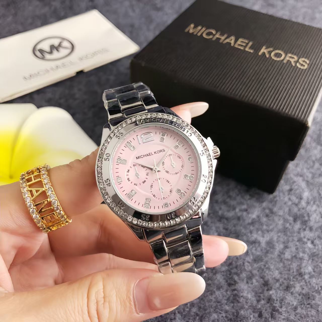 Женские модные часы Michael Ko – обзор и цена Luxury Bags Michael Kors