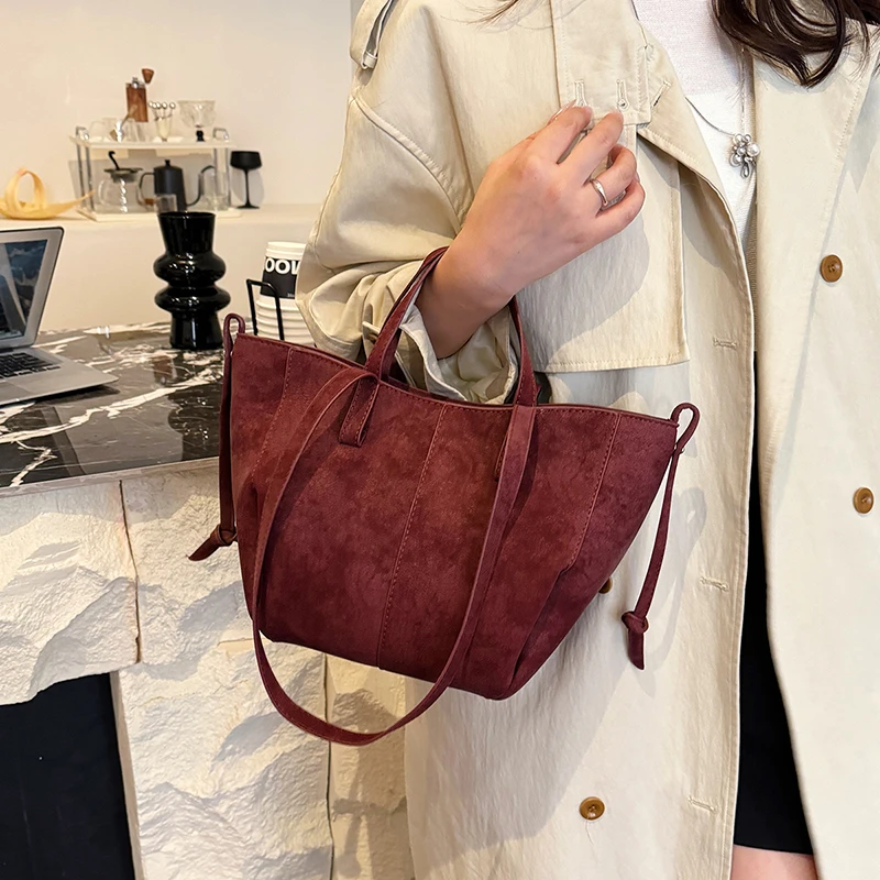 Легкая роскошная однотонная су – обзор и цена Luxury Bags Sales