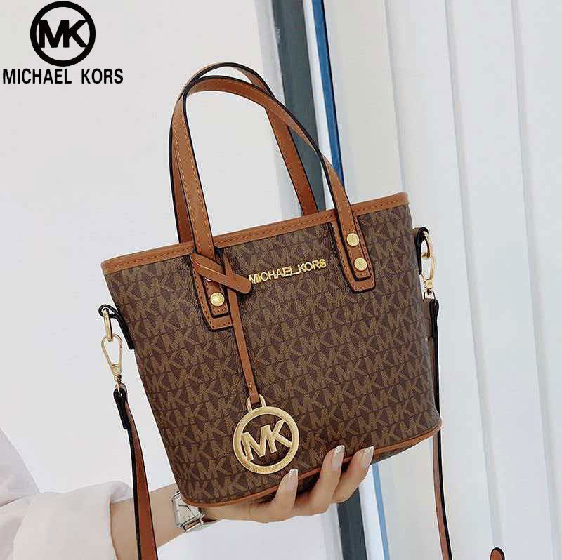 Новая легкая роскошная дорожна – обзор и цена Luxury Bags Michael Kors