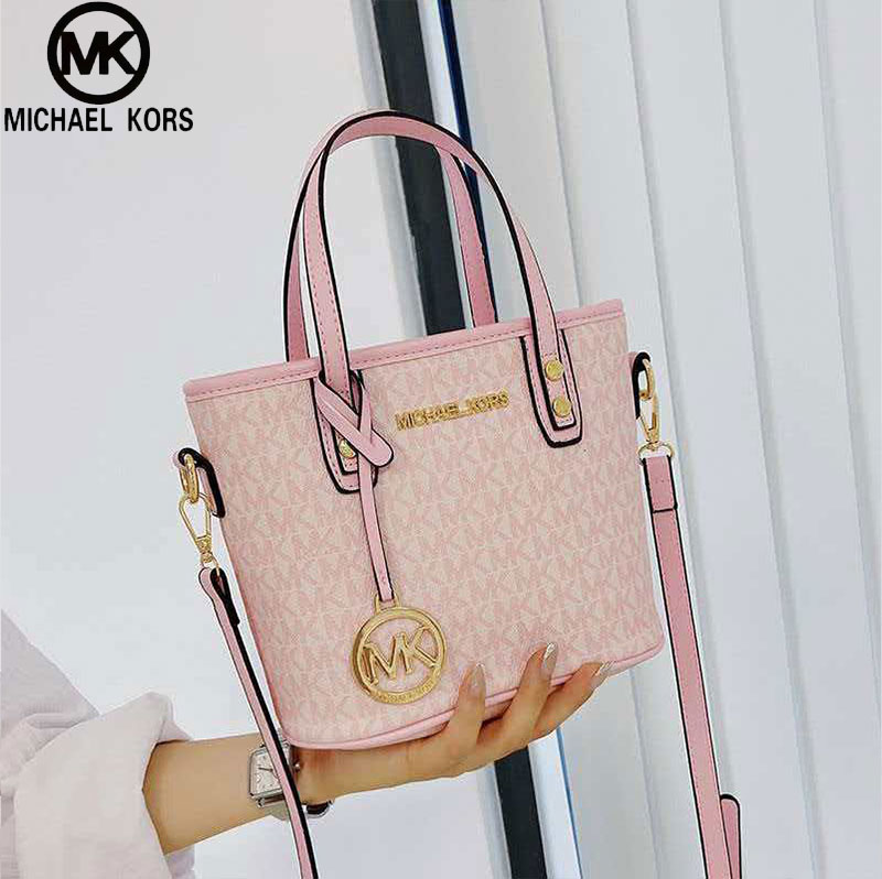Новая легкая роскошная дорожна – обзор и цена Luxury Bags Michael Kors