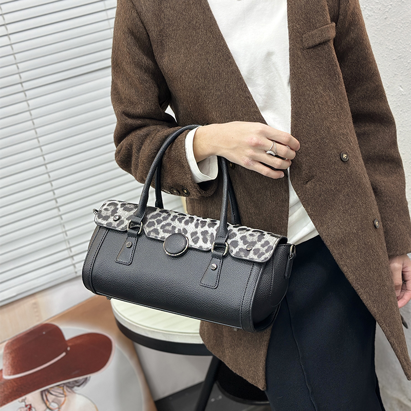 Винтажная сумка с леопардовым  – обзор и цена Luxury Bags Vegan Leather